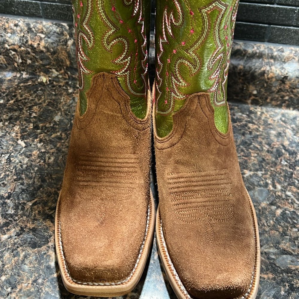 ARIAT WOMEN'S FUTURITY BOON WESTERN BOOTS - SQUARE TOE - Picture 3 of 16